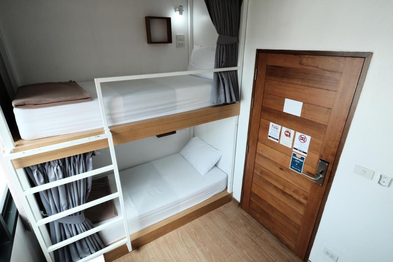 Wayha Hostel Don Mueang Airport Бангкок Екстер'єр фото